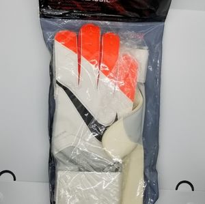 Nike Soccer Goalie Gloves